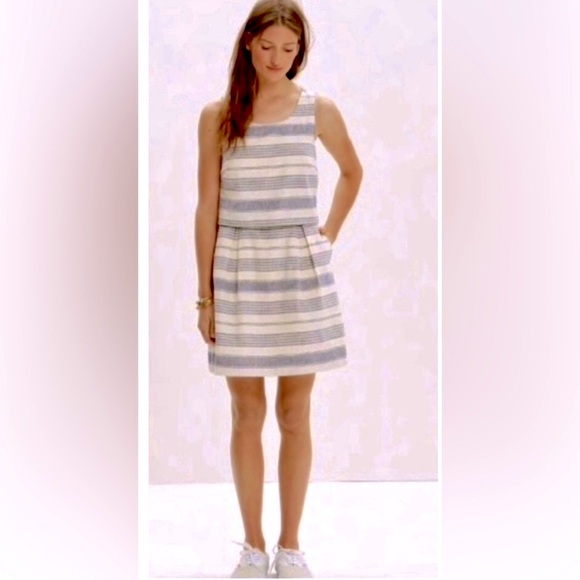 Madewell Sleeveless Linen Blend Back Overlay Mini Dress in Navy Chambray Stripe - Picture 4 of 10